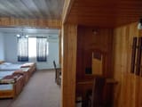 Ghasr Negin Hotel Talesh