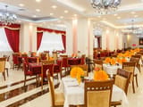 Parsis Hotel