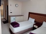 Hermes Hostel Mashhad		