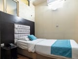Apadana Hotel