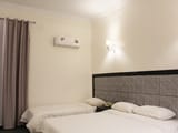 Karoon Hotel Tehran