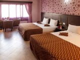 Baba Taher Hotel Tehran