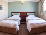 Eskan Forsat Hotel Tehran