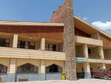 Shemshak Tourist Hotel