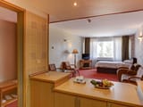 Meygun Tourist Hotel Tehran