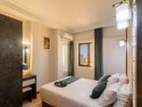 Artemis Hotel