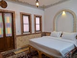 diava-traditional-guest-house-natanz