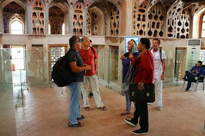 Isfahan Walking Tour
