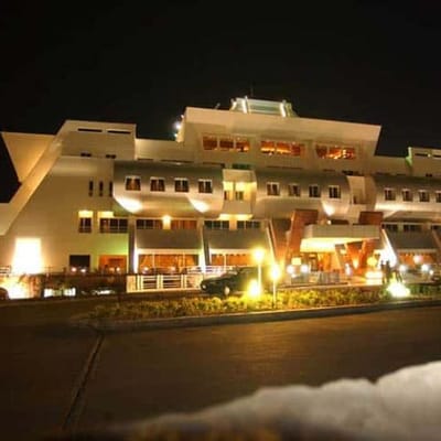 Amirkabir Hotel Arak