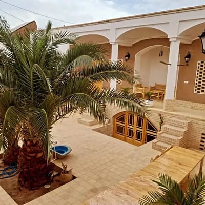 Banooch Eco-Lodge Aran va Bidgol