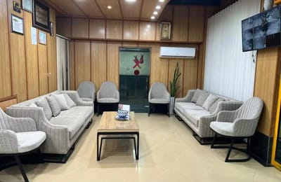 Kowsar Hotel Fuman