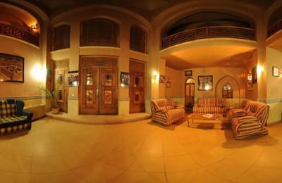 Arge Googad Hotel Golpayegan