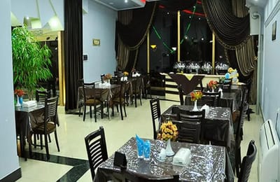 Imam Reza Hotel Khomeyn