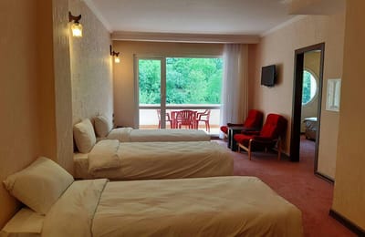 Shahrazad Hotel Lahijan