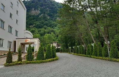 Shahrazad Hotel Lahijan