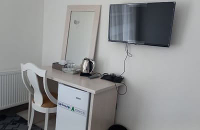 Hita Hotel Lahijan