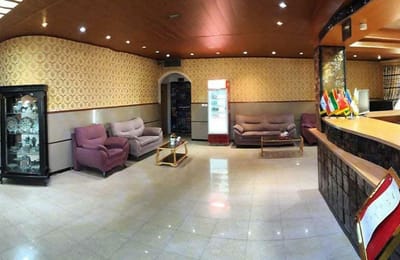 Sina Apartment Hotel Lalehjin