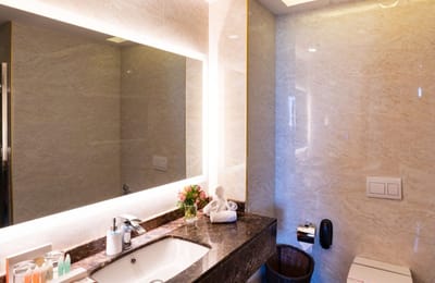 Kourosh Hotel Kish