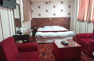 Pouya Hotel Kerman