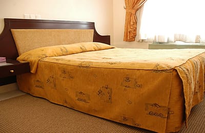 Jahangardi Hotel Semnan