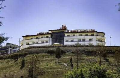 Azadi Hotel Yasuj