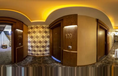 Ario Barzan Hotel Shiraz