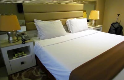 Atrak Hotel Mashhad