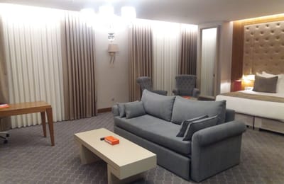 Laleh Park Hotel Tabriz