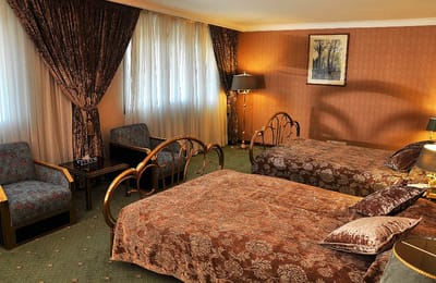 Laleh 5-star Hotel in Tehran