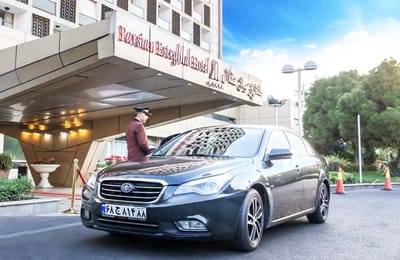 Parsian Esteghlal Hotel in Tehran
