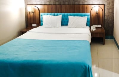 Arg Hotel Shiraz