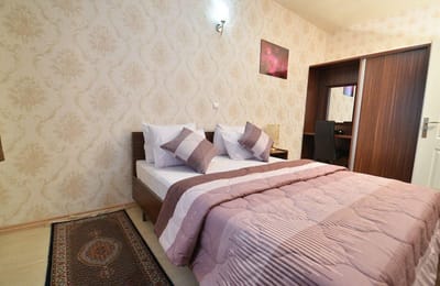 Esteghbal Hotel Tabriz