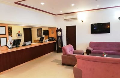 Fanoos Hotel Kish
