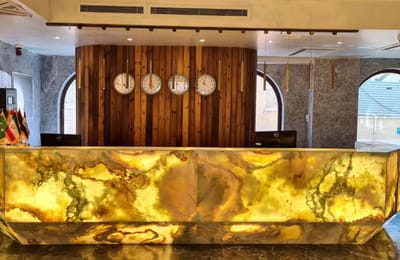 Fatima Hotel Qom