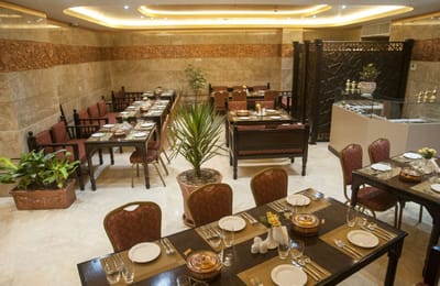 Jamil Hotel Qom