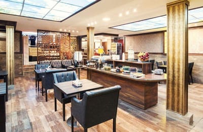 Morvarid hotel in Tehran