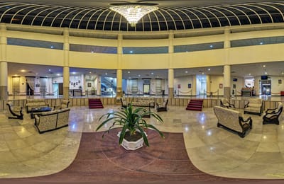 Zanbagh Hotel Yazd