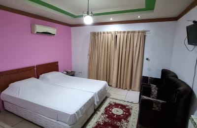 Nilufar Hotel Amol