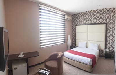 Pars Nik Hotel Kish