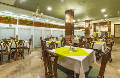 Revagh Apartment Hotel Mashhad
