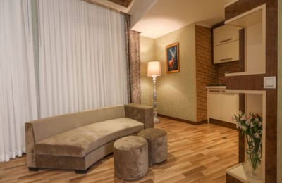 Tabarok Hotel Mashhad