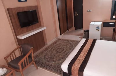 Hamta Hotel