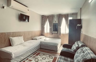 Royan Hotel