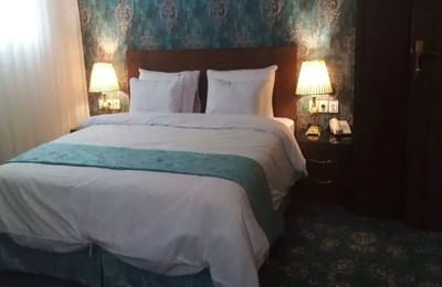 Shokooh sharestan Hotel