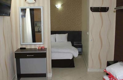 Mashhad-HezaroYek-Hotel 