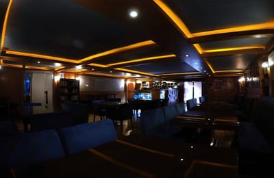 Hally Hotel Tehran