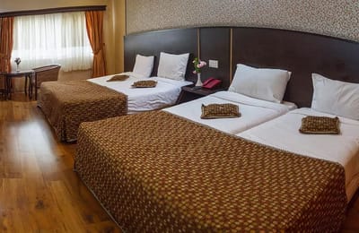 Baba Taher Hotel Tehran
