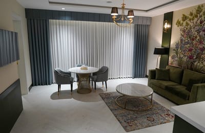 Chaharbagh-Hotel