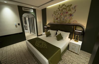 Chaharbagh-Hotel