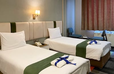 Isfahan-Espadana-Hotel